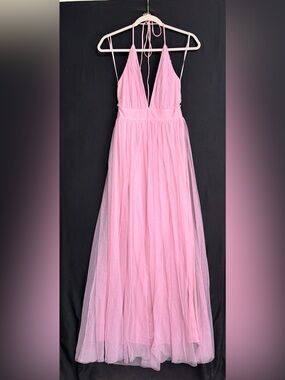 Amoris by CD Blush Pink Tulle Maxi Dress with Plunging V-Neck Halter neck